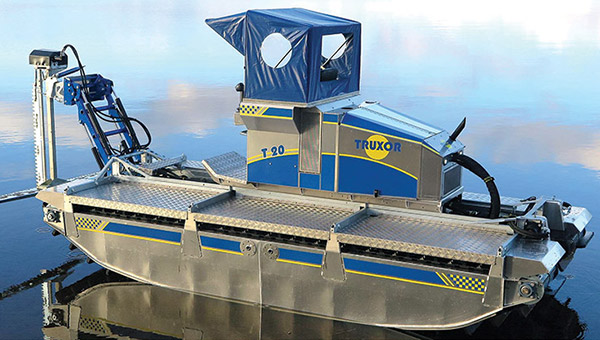 Truxor T20 Amphibious Machine