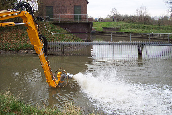 Herder Water Pump Attachment